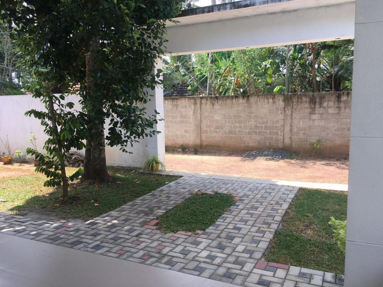 Katunayaka Bosadi Homestay מראה חיצוני תמונה